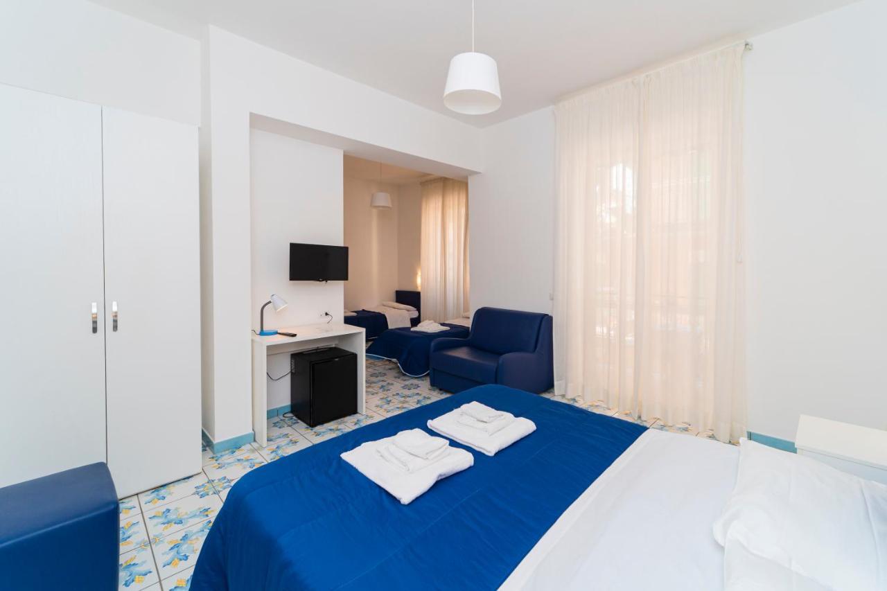 La Casa Di Aurora Hotel Maiori Bagian luar foto