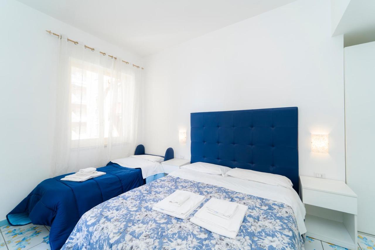 La Casa Di Aurora Hotel Maiori Bagian luar foto