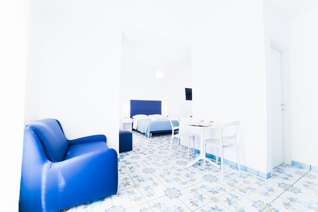 La Casa Di Aurora Hotel Maiori Bagian luar foto