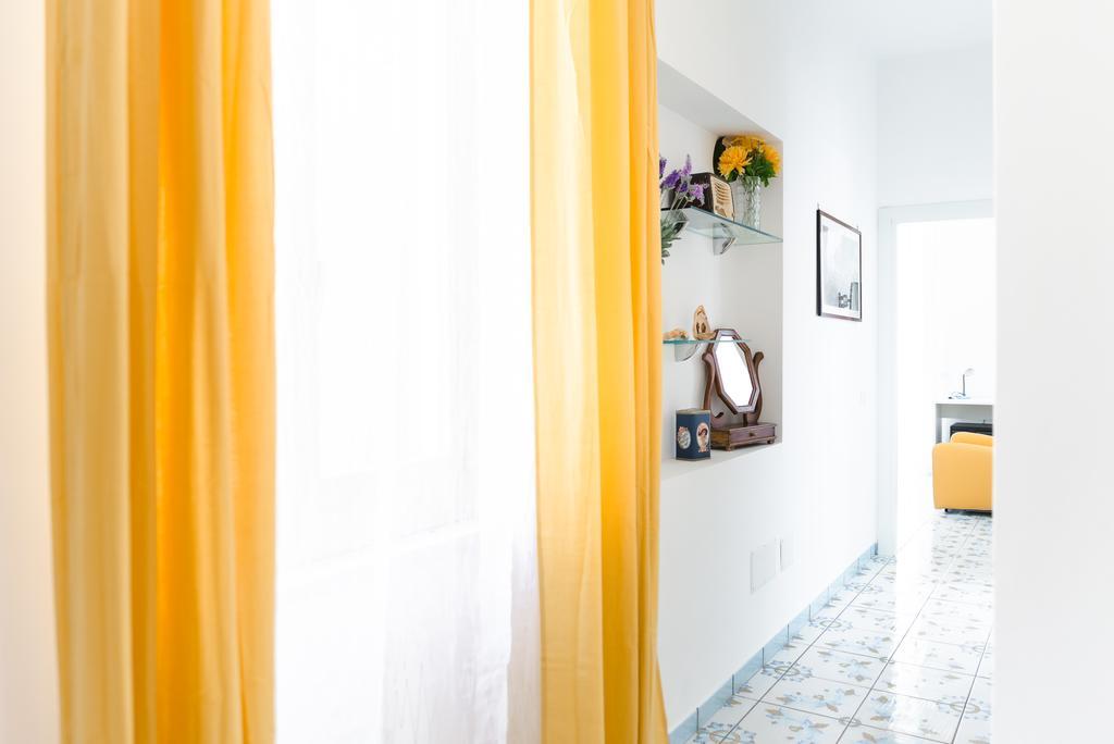 La Casa Di Aurora Hotel Maiori Bagian luar foto